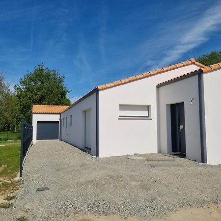 Studio Privatif Tout Equipe Dans Residence De L'Hote Sainte-Flaive-des-Loups المظهر الخارجي الصورة